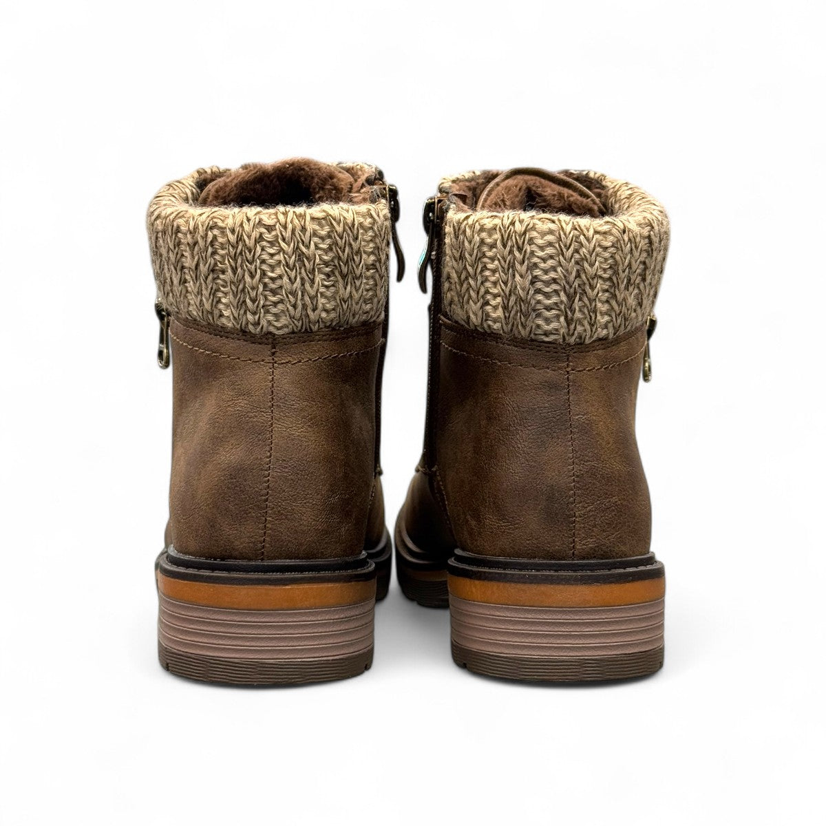 WANDERLUST T20642 AMY TAN