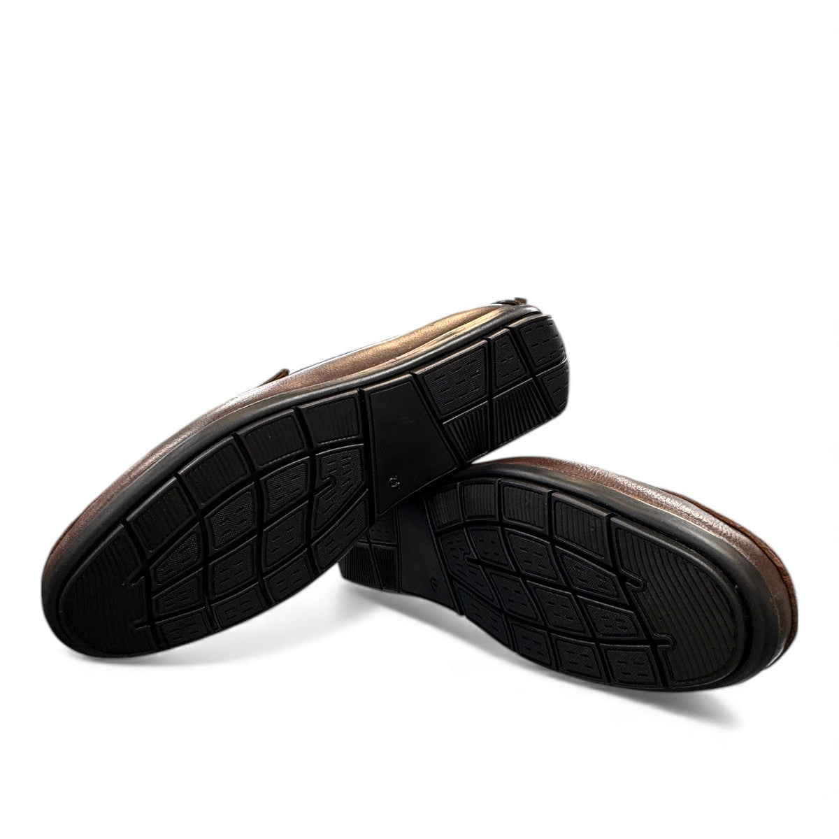 Satel Ariashahr dark brown genuine leather loafers with handmade stitching and metal bit detail. Photo of bottom view.