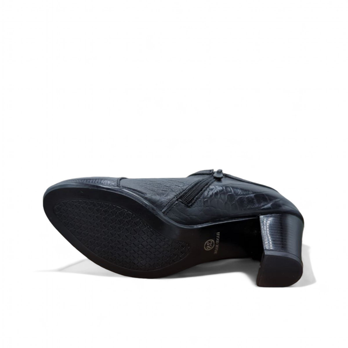 Corcodile Black