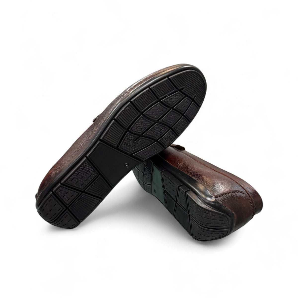 Description:
1. Genuine Leather Upper for a Polished finish
2. Leather Lining for Breathability and Comfort
3. Ideal for Formal Occasions or Smart Casual Wear
4. Detailed with Subtle Handmade Stitching for a Refined, distinctive look.