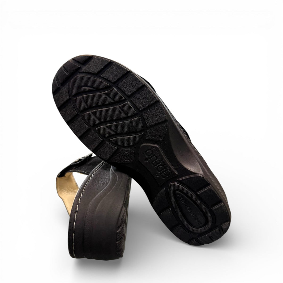Softline Hedi black leather wedge sandals with adjustable straps and comfortable exchangeable footbed.
photo of the bottom side