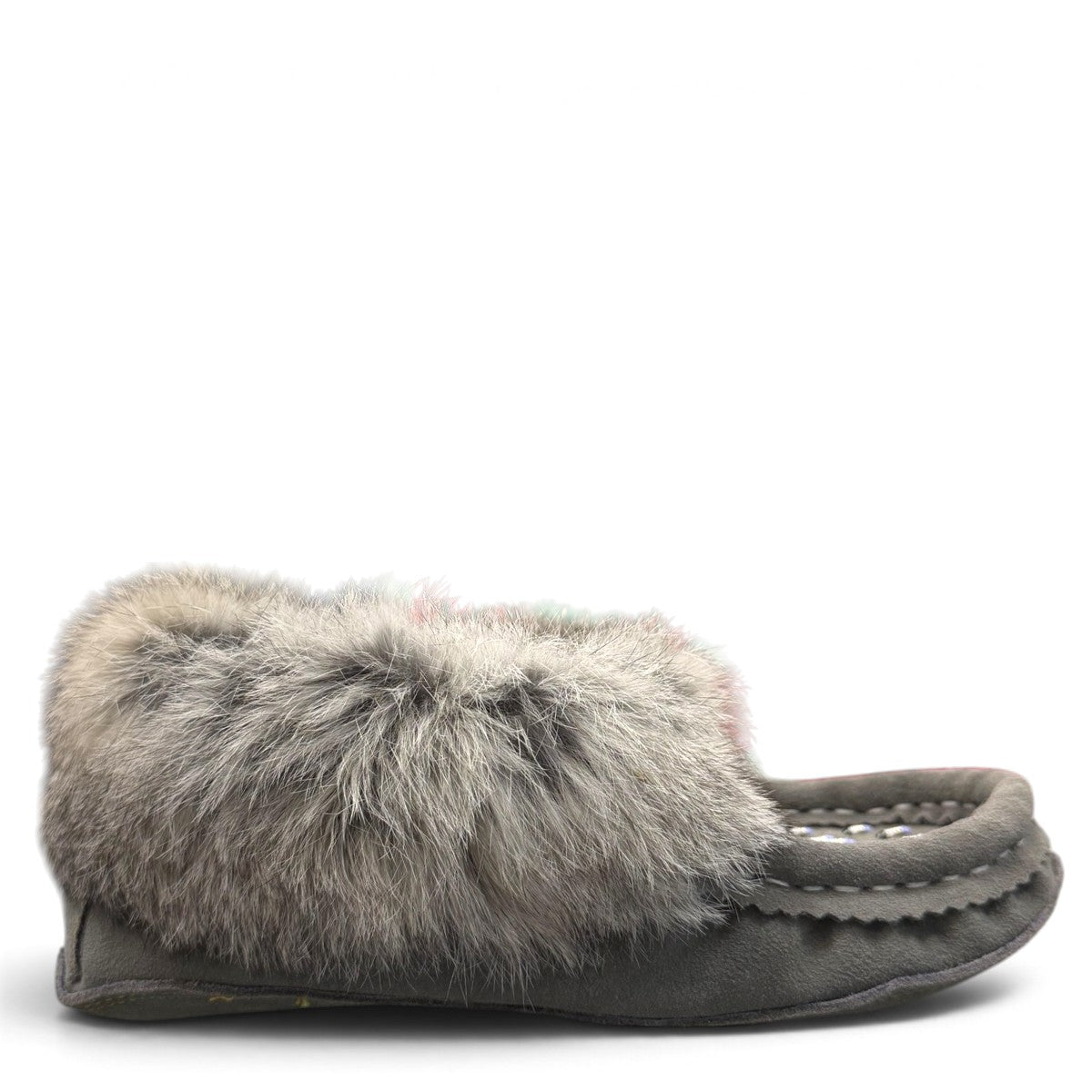 Alberta light grey suede moccasin with a fluffy rabbit fur ankle collar, handcrafted side view. Photo of right side view.