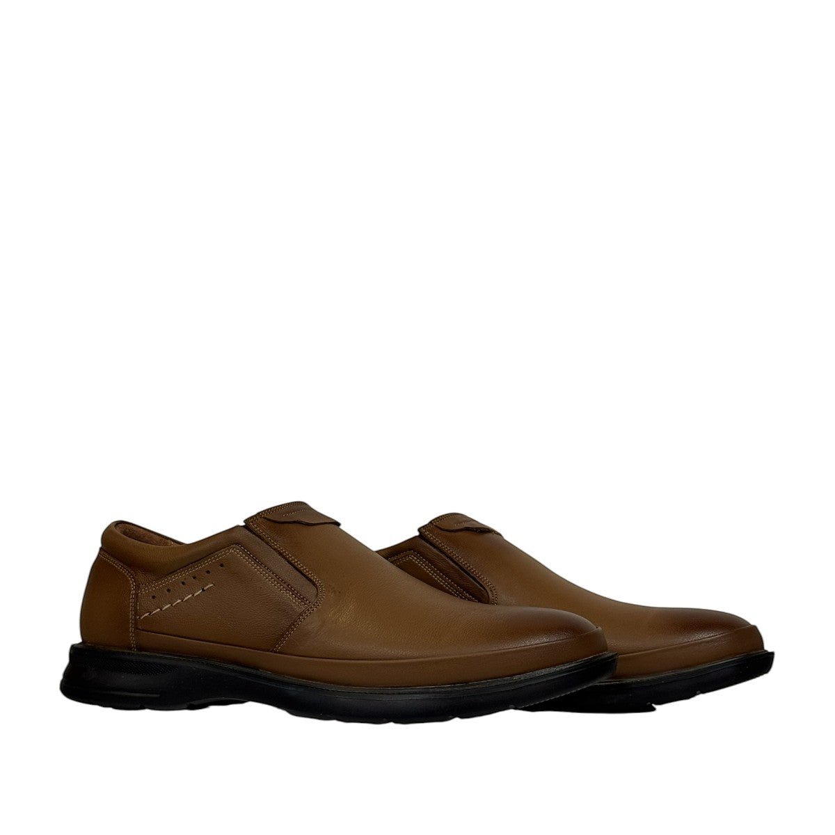 Atropat Azarbad brown leather slip-on shoes with handmade stitching and a durable black rubber sole. Photo of side views.