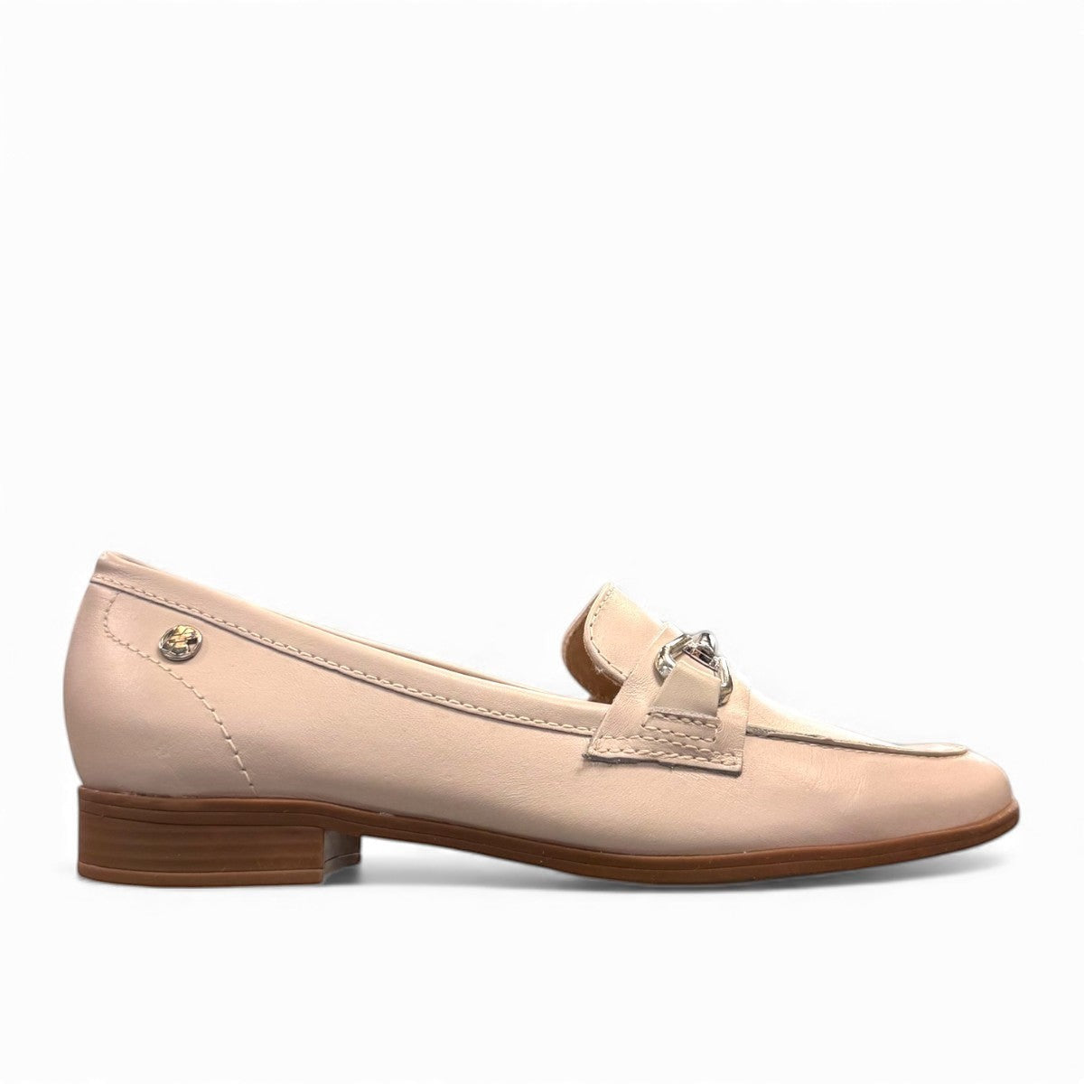 Bottero Day off-white leather loafers featuring a classic silhouette and elegant metal horsebit detail.