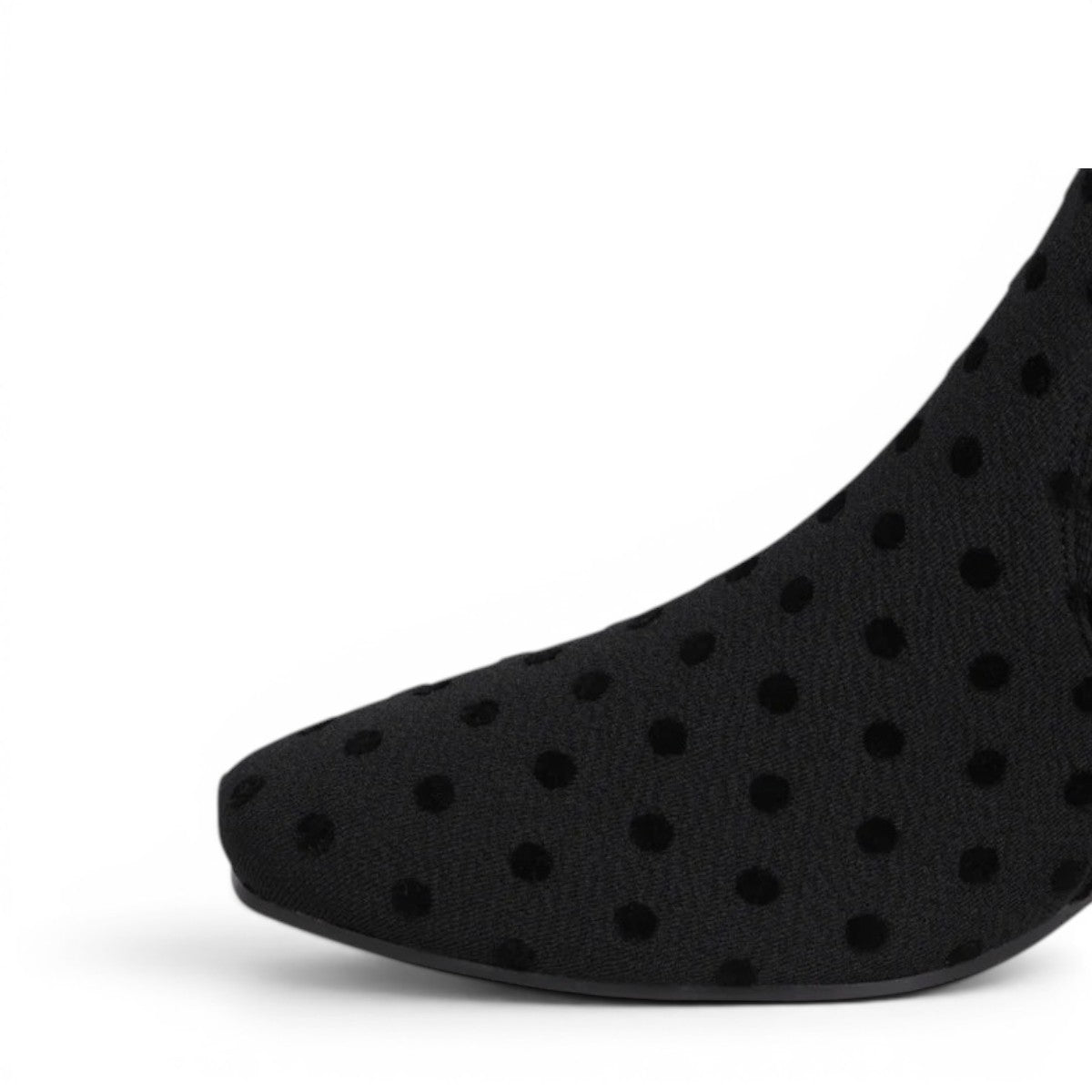 DJANGO & JULIETTE Hartful black stretch ankle bootie with polka dot pattern and block heel.
photo of the front side