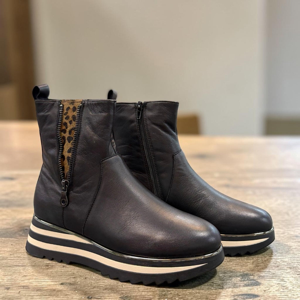ROAMERS LUNA - BLACK/MUSHROOM