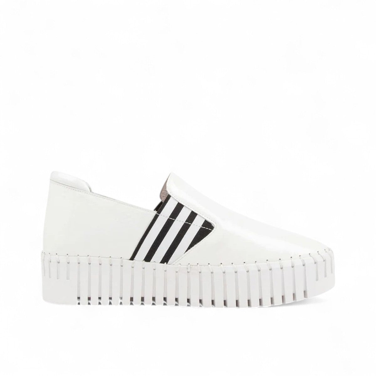 DJANGO & JULITTE BECCA-DJ white patent leather slip-on sneakers with black striped elastic gussets. Photo of right side view.
