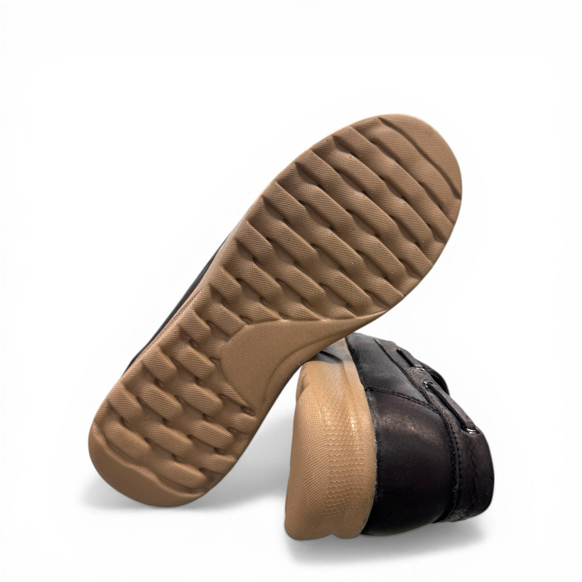 CATER PILLAR KASRA - BLACK