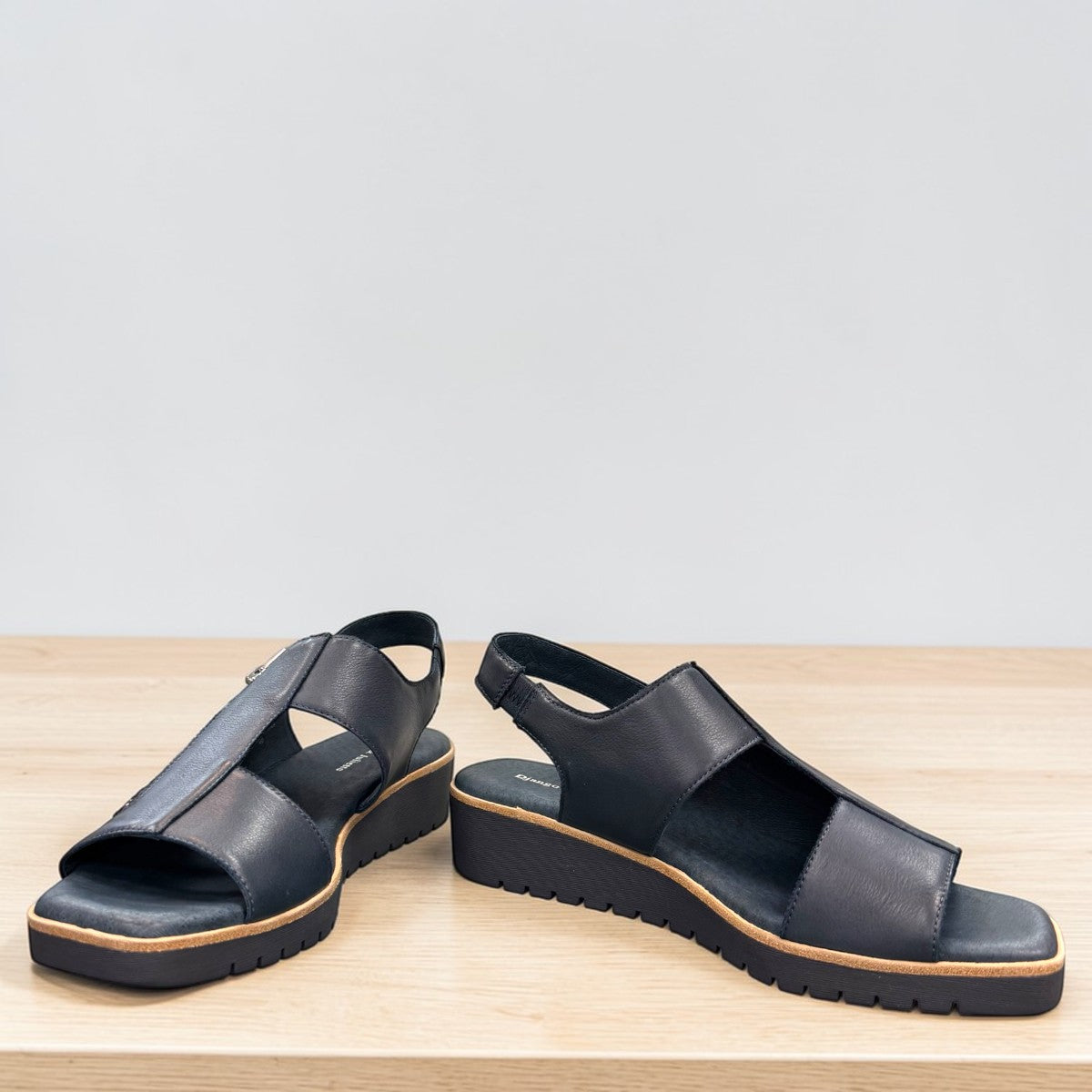 DJANGO & JULIETTE KEMMA-DJ/ NAVY-NAVY SOLE