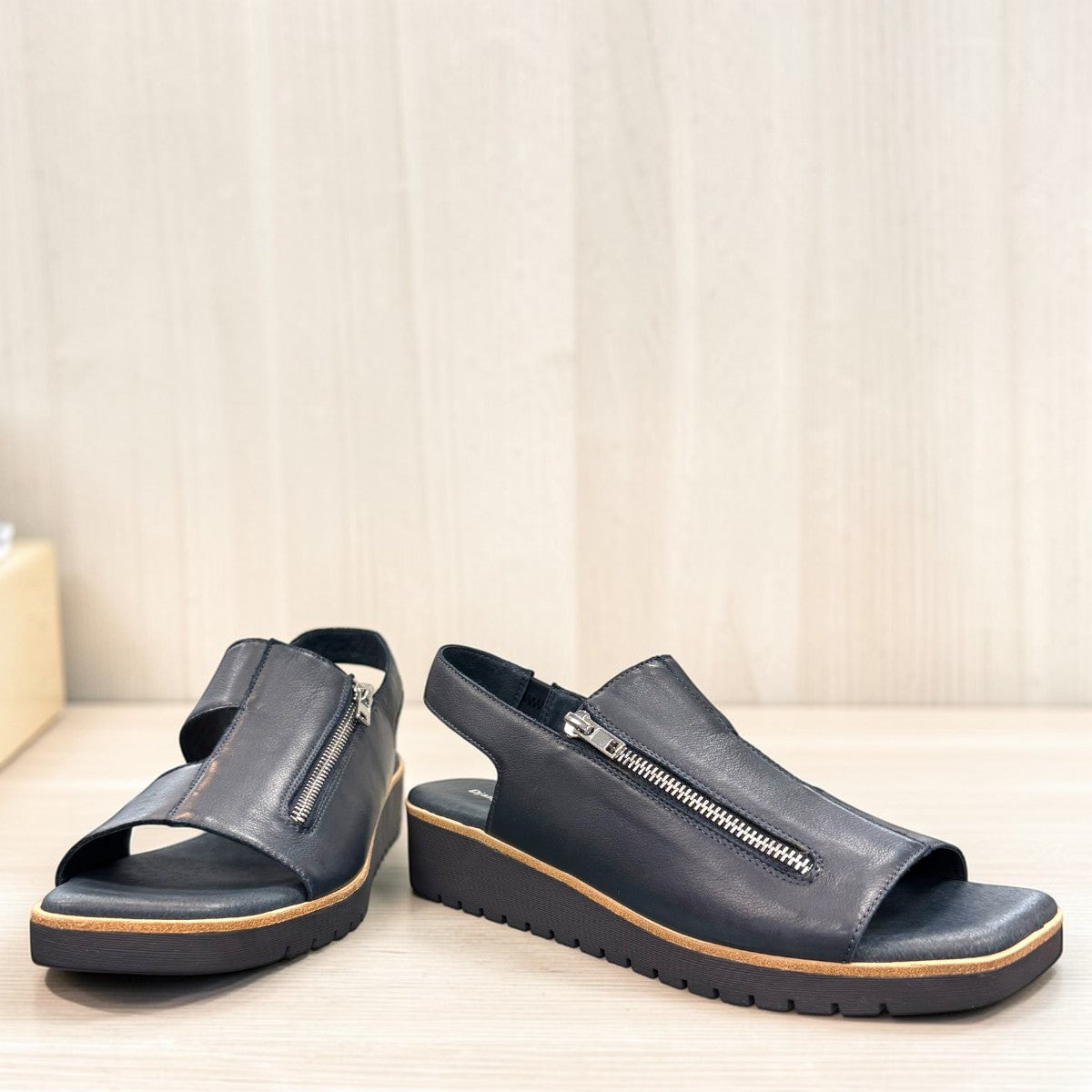 DJANGO & JULIETTE KEMMA-DJ/ NAVY-NAVY SOLE