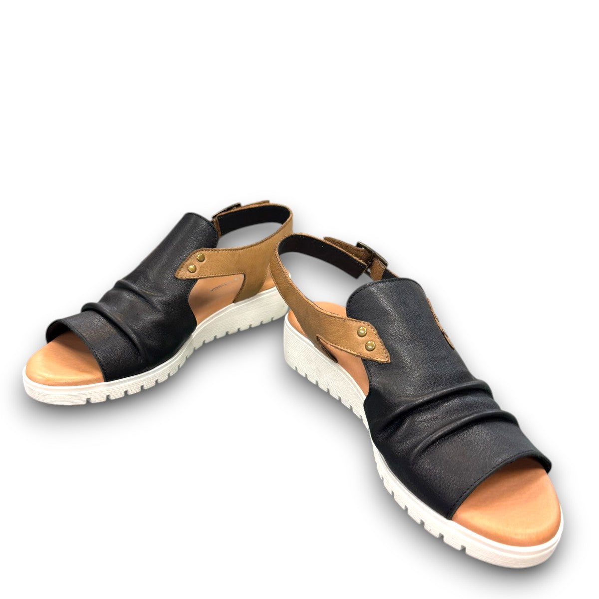 DJANGO & JULITTE MADIS-DJ  BLACK-DK TAN-WHITE SOLE