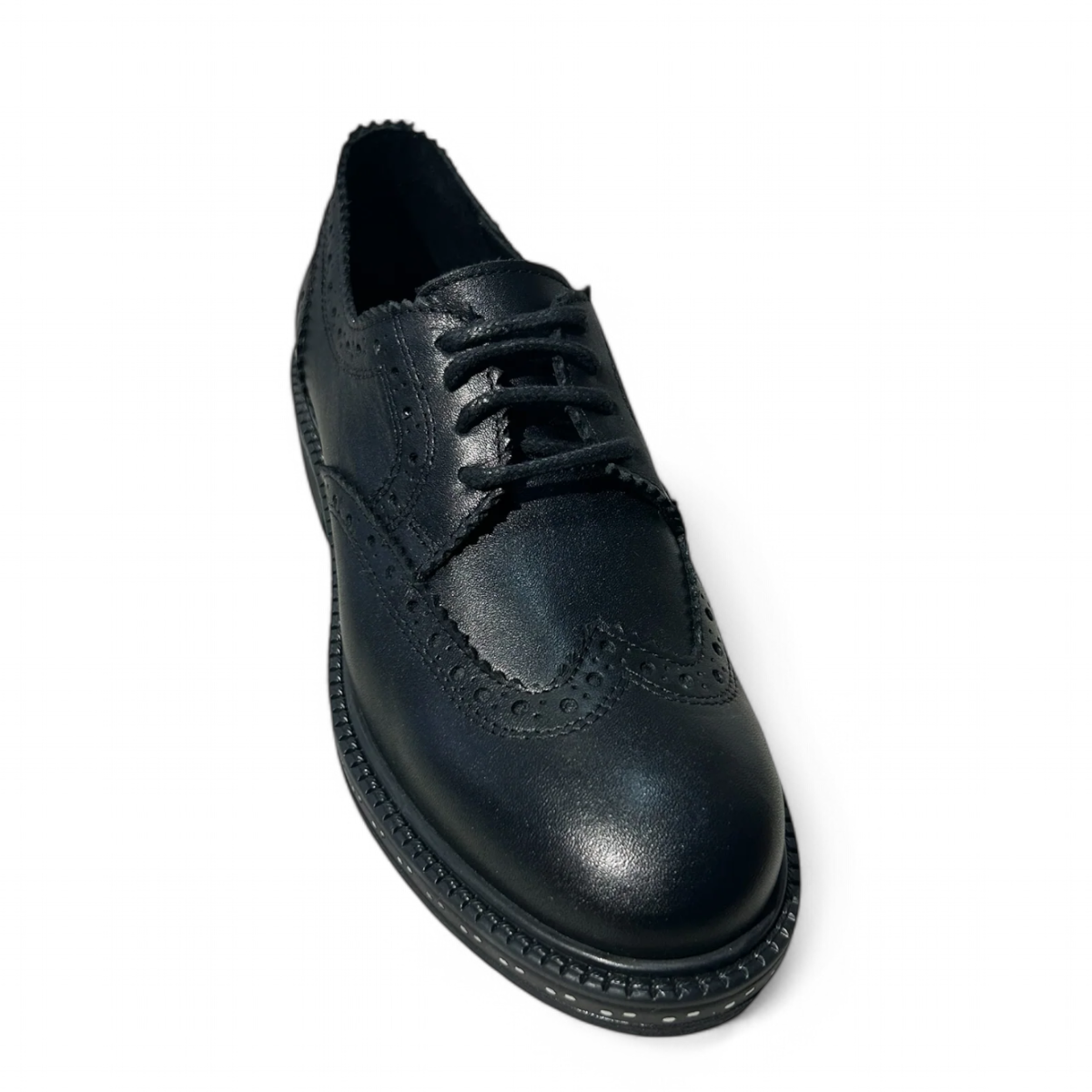 LUNA SOLE PINPIN black leather brogue derby shoe with a thick sole and white speckled welt detail. Photo of front view.