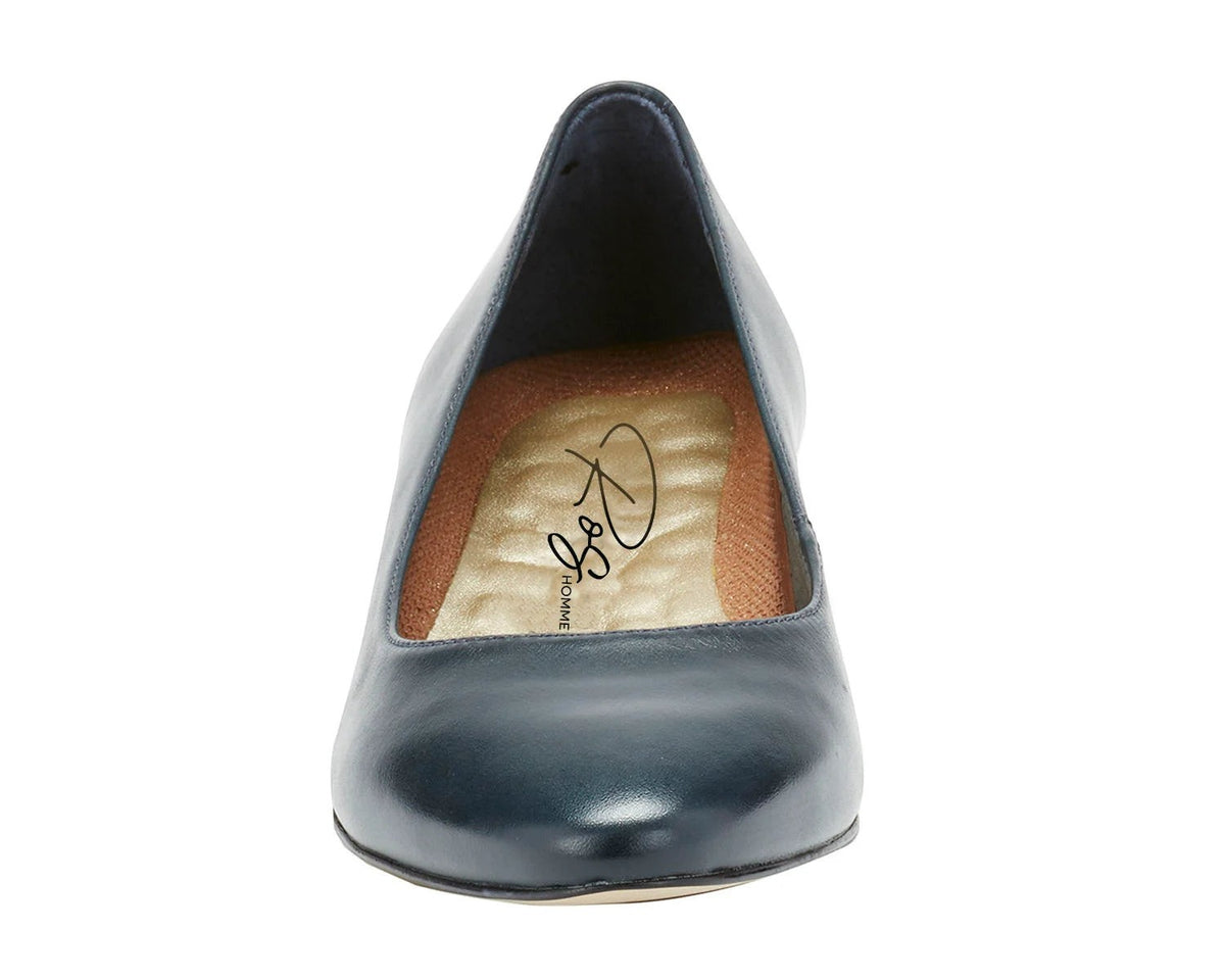 Ros Hommerson Heidi II navy leather pump with a comfortable crescent heel and almond toe.
photo of the front side