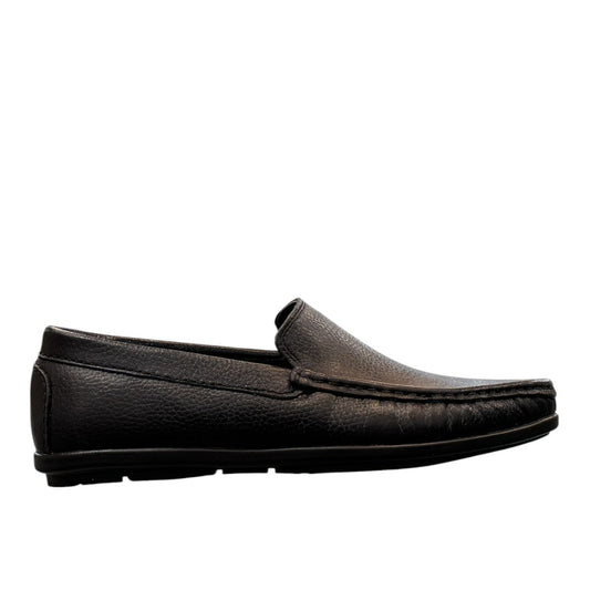 Satel Ardeshir black genuine leather loafers with a durable rubber outsole for formal wear. Photo of right side view.