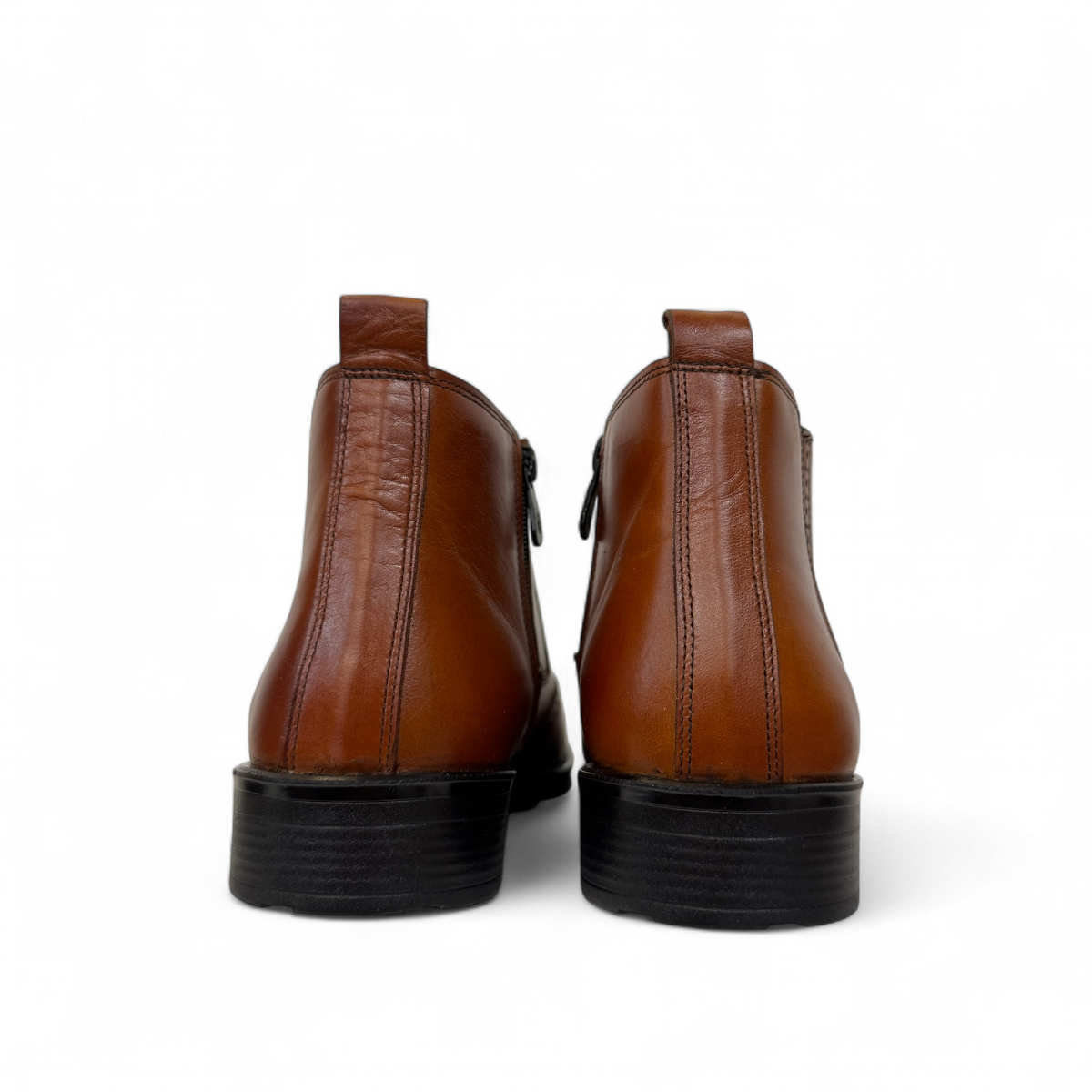 Satel Mashhad brown leather Chelsea boots with brogue detailing and elastic side panels. Photo of back view.