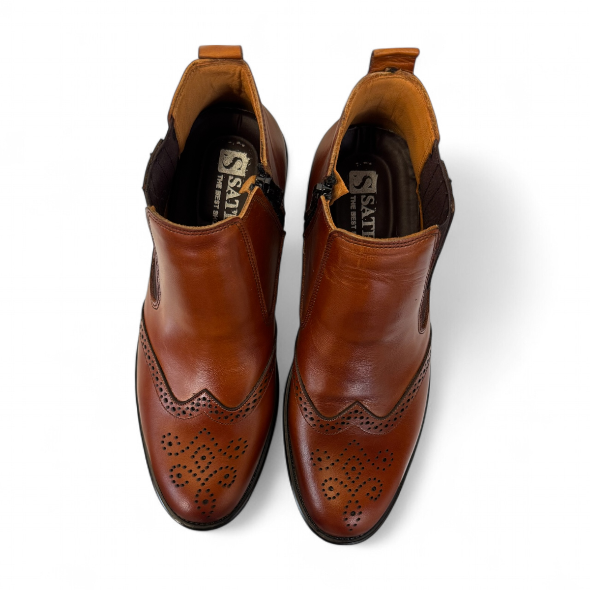 Satel Mashhad brown leather Chelsea boots with brogue detailing and elastic side panels. Photo of upper view.