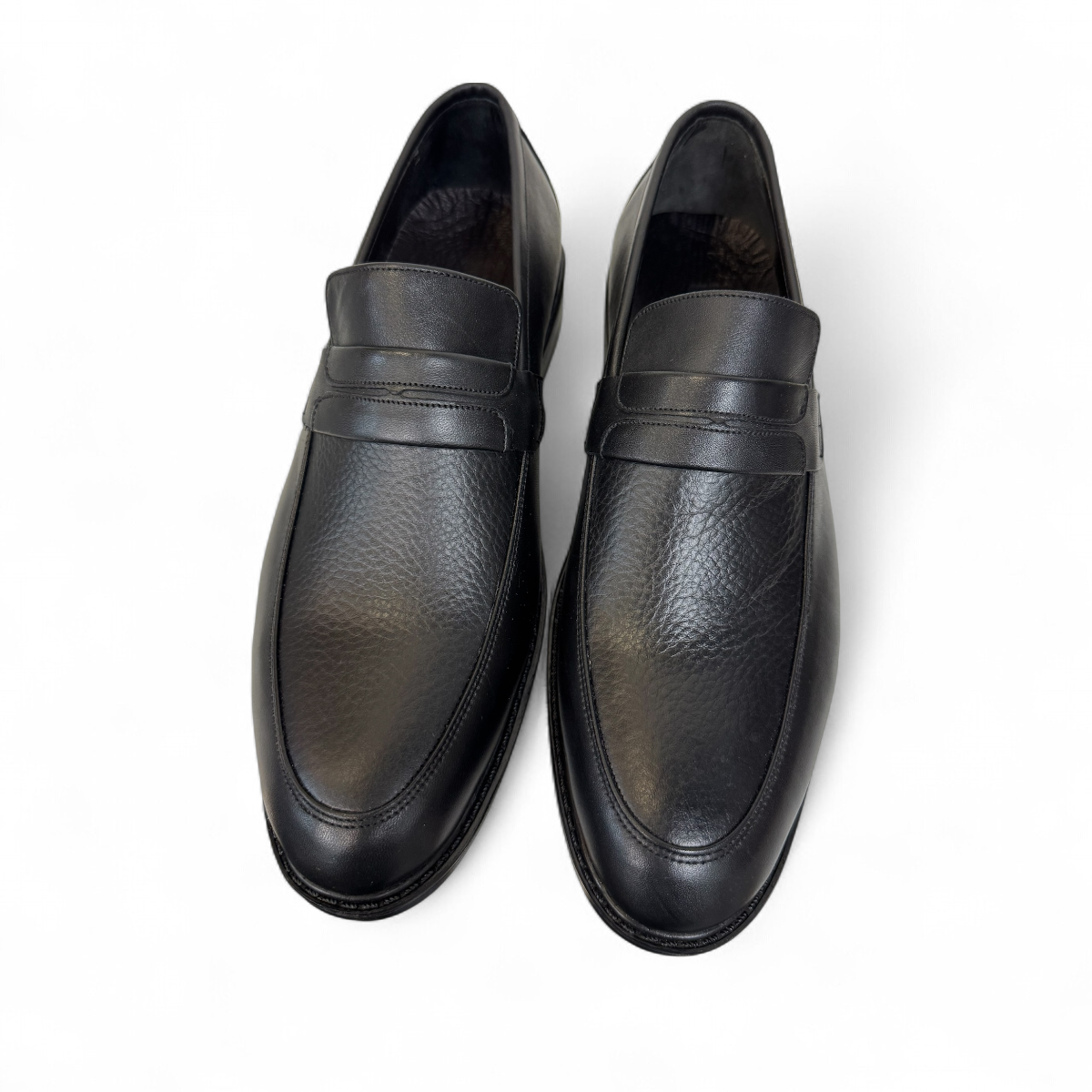 Satel Satani black leather loafer with handmade stitching and durable rubber outsole for formal or casual wear. Photo of upper view.