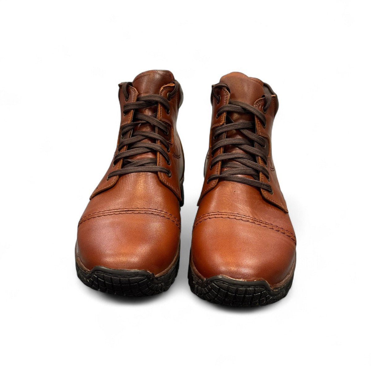 Satel Sistan light brown leather lace-up boots with a polished finish and durable rubber outsole for formal wear. Photo of front view 1.