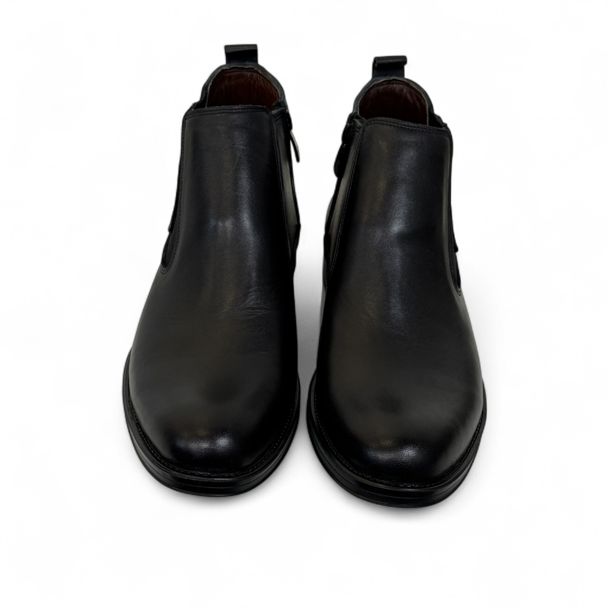 Satel Yazd black leather boots with elastic side panels, handmade stitching, and durable rubber outsole. Photo of upper view.