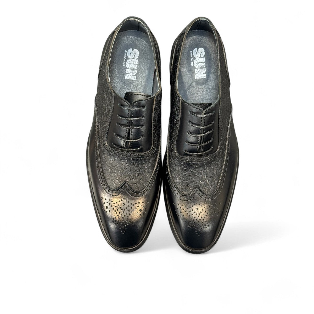 Sun Hesamak 3 black leather brogue dress shoe with lace-up closure and detailed stitching. Photo of upper view 2.