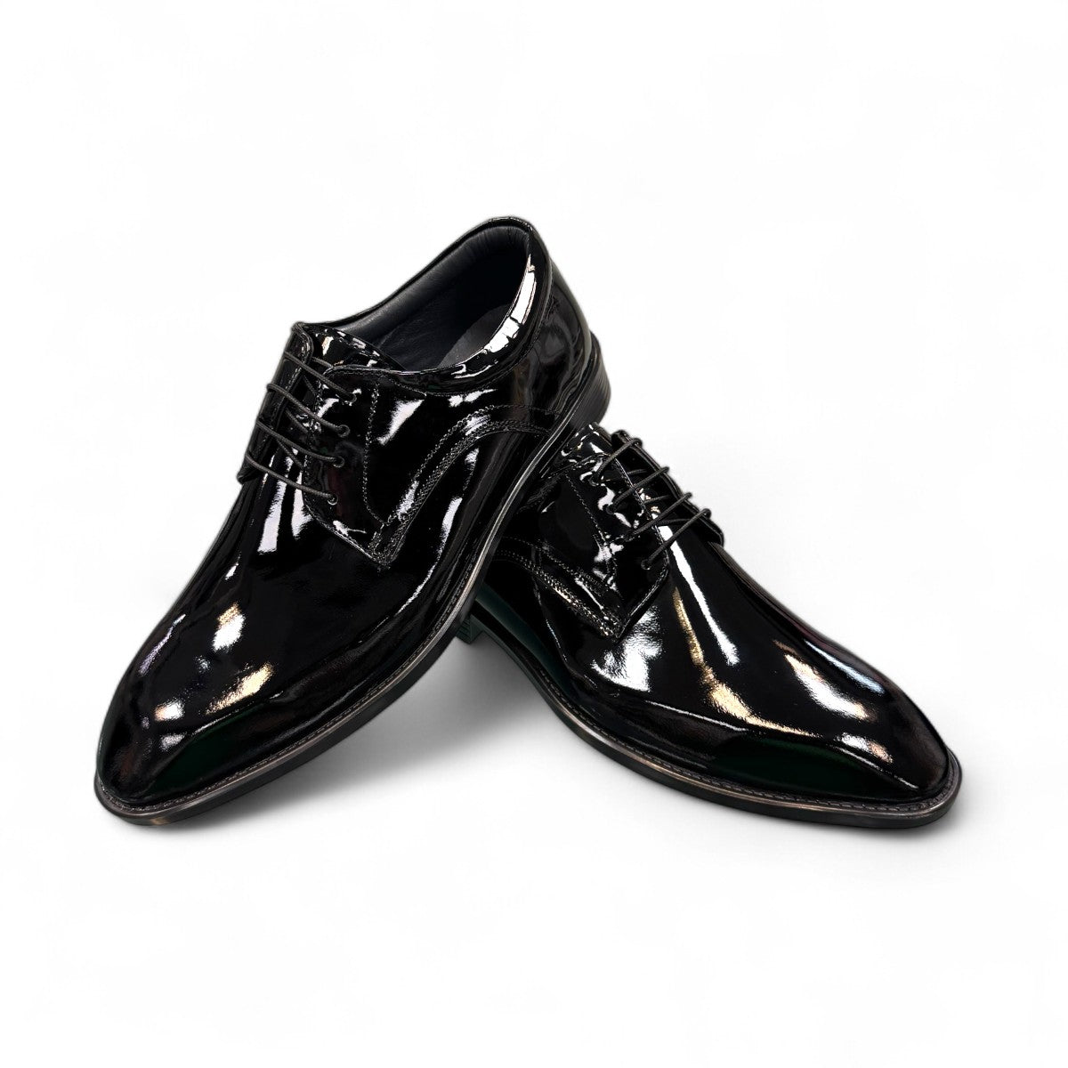 Sun Mahour black patent leather lace-up dress shoe with a polished finish and durable rubber outsole. Photo of upper view 1.