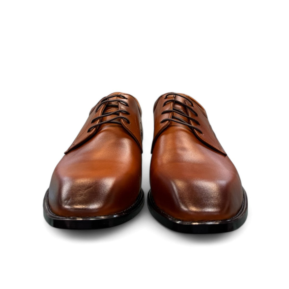 Sun Mahour light brown patent leather lace-up dress shoe with a durable rubber outsole for formal occasions. Photo of front view 3.