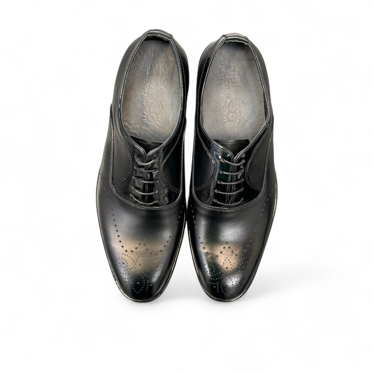 Sun Masiha black leather lace-up formal shoe with subtle handmade stitching and rubber outsole. Photo of upper view.