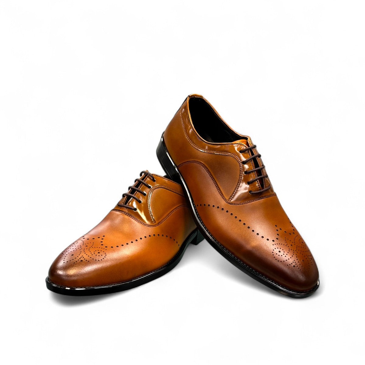 Sun Masiha brown leather lace-up dress shoe with brogue detailing and a durable rubber outsole. Photo of upper view 1.