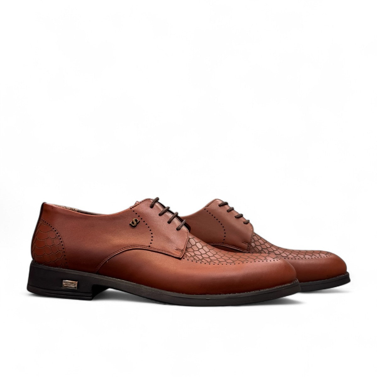 Sun Radmehr brown leather lace-up dress shoe with textured snake-skin pattern detail and durable rubber outsole. Photo of side views.