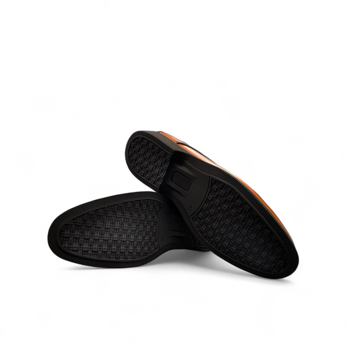 Sun Shoes For Men Neardoor brown leather lace-up dress shoes with handmade stitching and a durable rubber outsole. Photo of bottom view.