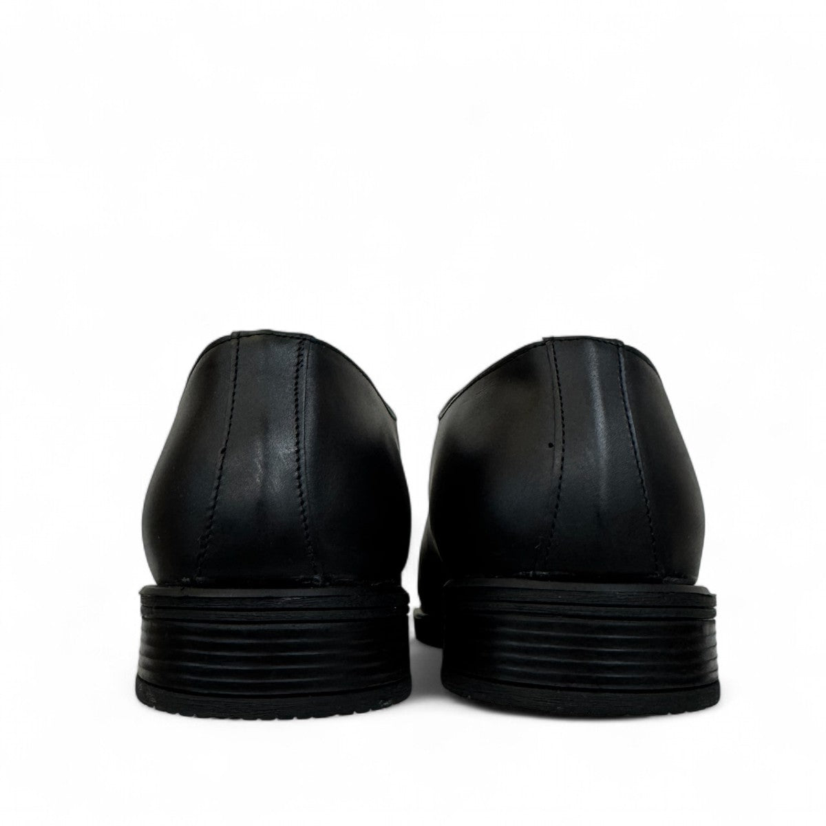 Sun Shoes for man Attar Lace black genuine leather lace-up dress shoes with subtle handmade stitching and a durable rubber outsole. Photo of back view.