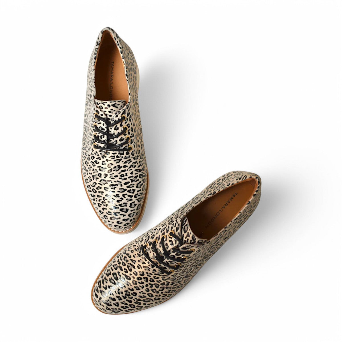 TAMARA/LONDON ADDICTION oxford shoes in glossy beige and black leopard print with a white platform sole