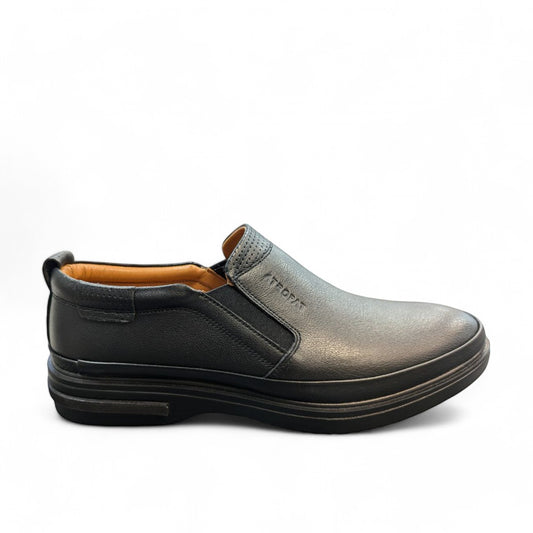 Atropat Erfan black leather slip-on shoes with handmade stitching and durable rubber outsole. Photo of outside side view.