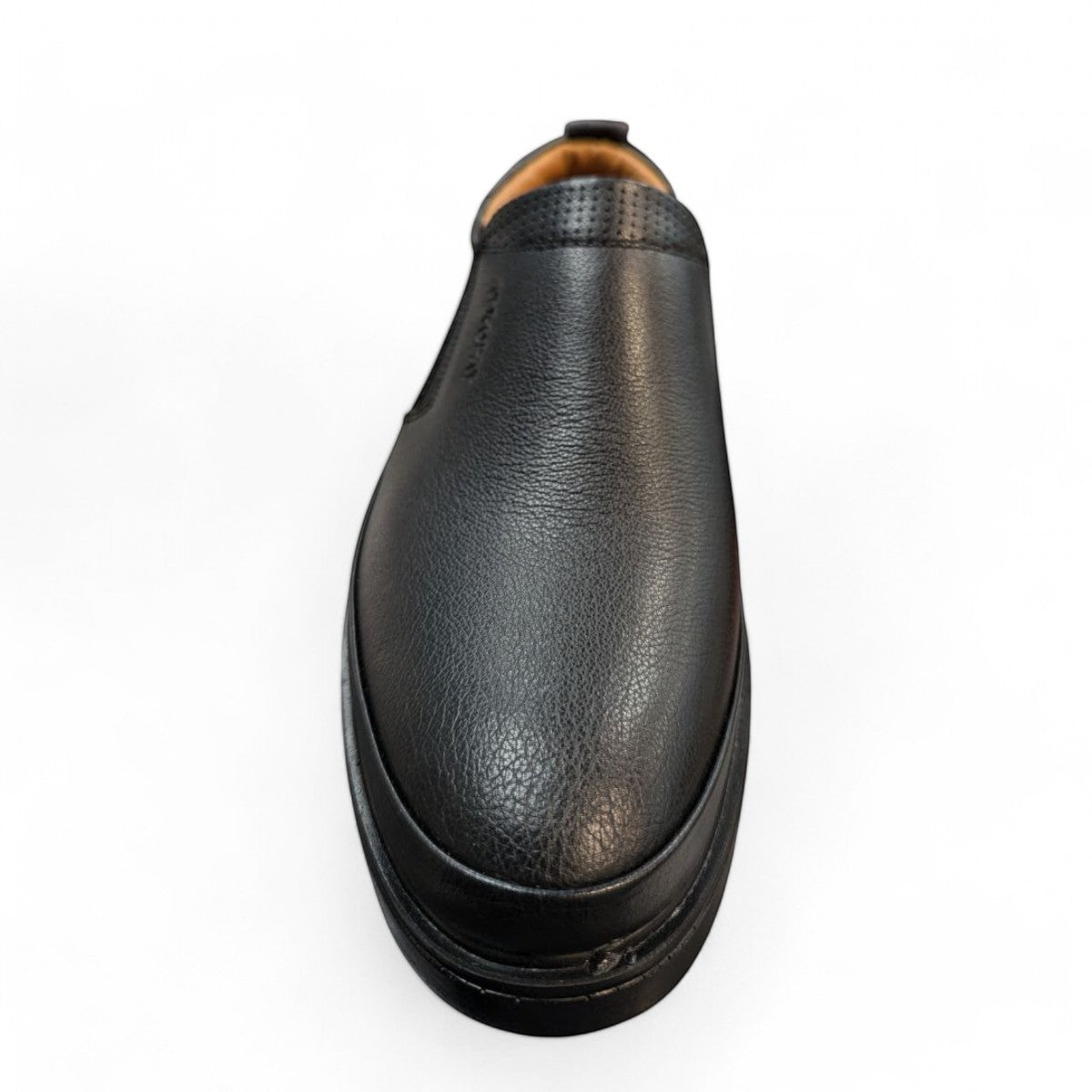 Atropat Erfan black leather slip-on shoes with handmade stitching and durable rubber outsole. Photo of front view.