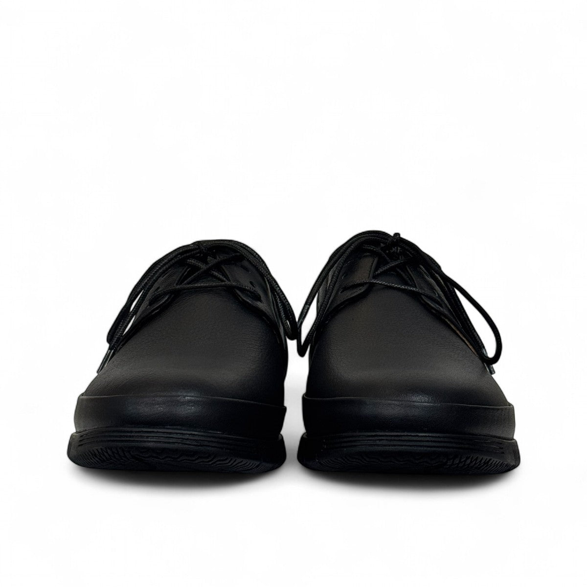 Atropat Hafez black genuine leather smart casual shoes with subtle handmade stitching and rubber sole. Photo of front view 2.