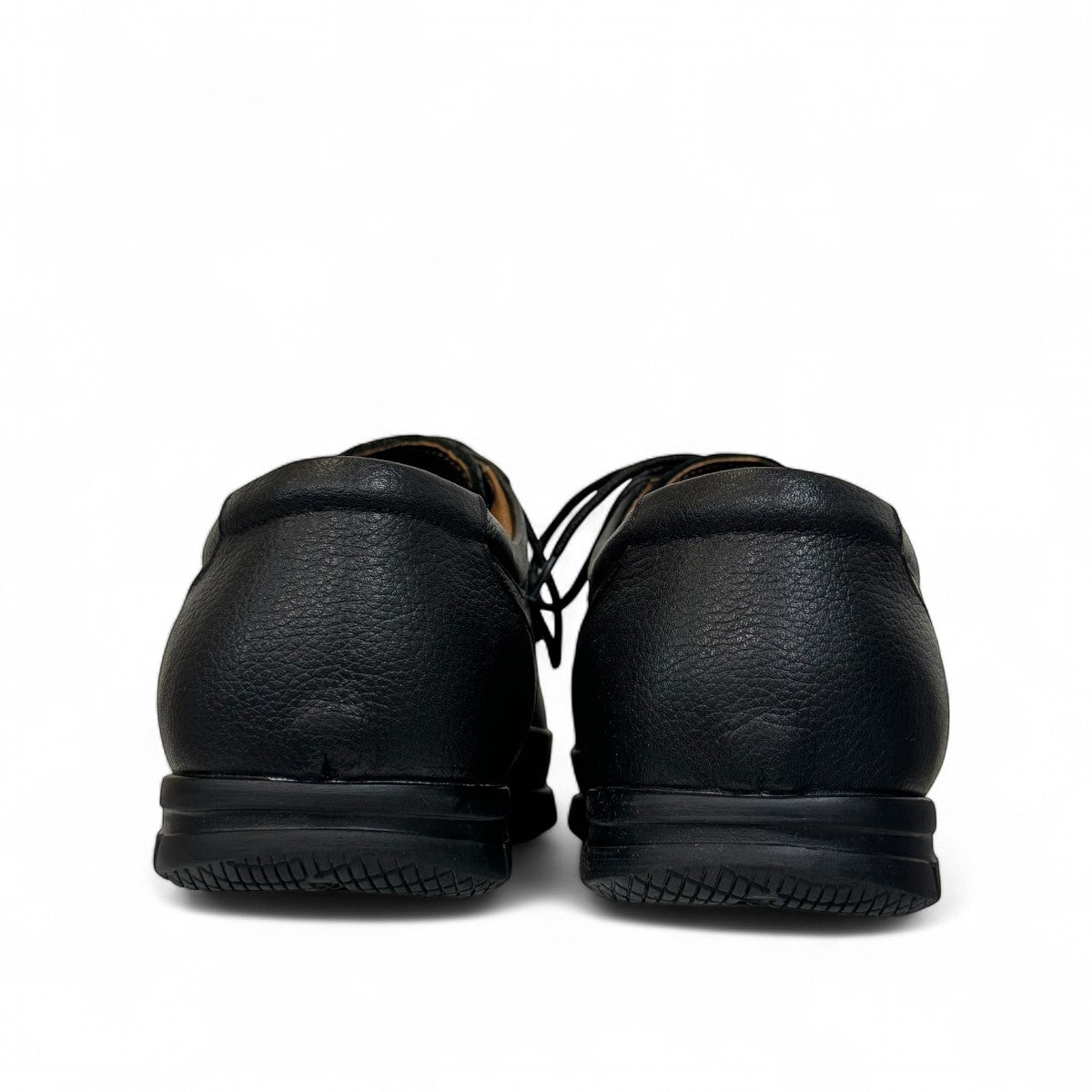 Atropat Hafez black genuine leather smart casual shoes with subtle handmade stitching and rubber sole. Photo of back view.