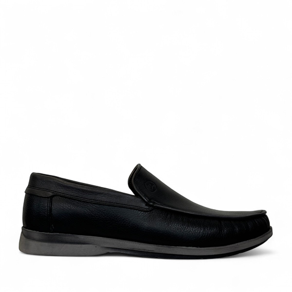 Atropat Molana black genuine leather loafers with subtle handmade stitching and durable rubber outsole. Photo of outside side view.
