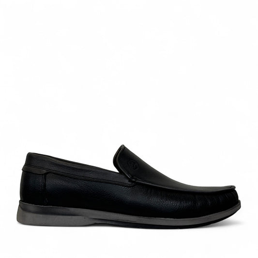 Atropat Molana black genuine leather loafers with subtle handmade stitching and durable rubber outsole. Photo of outside side view.
