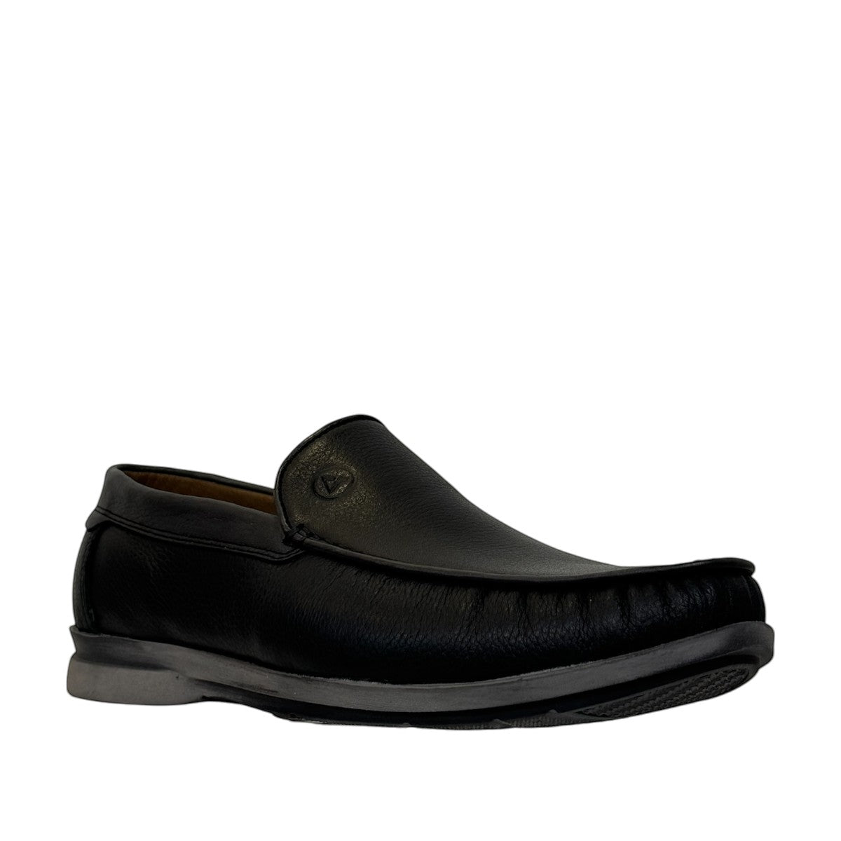 Atropat Molana black genuine leather loafers with subtle handmade stitching and durable rubber outsole. Photo of front view 1.