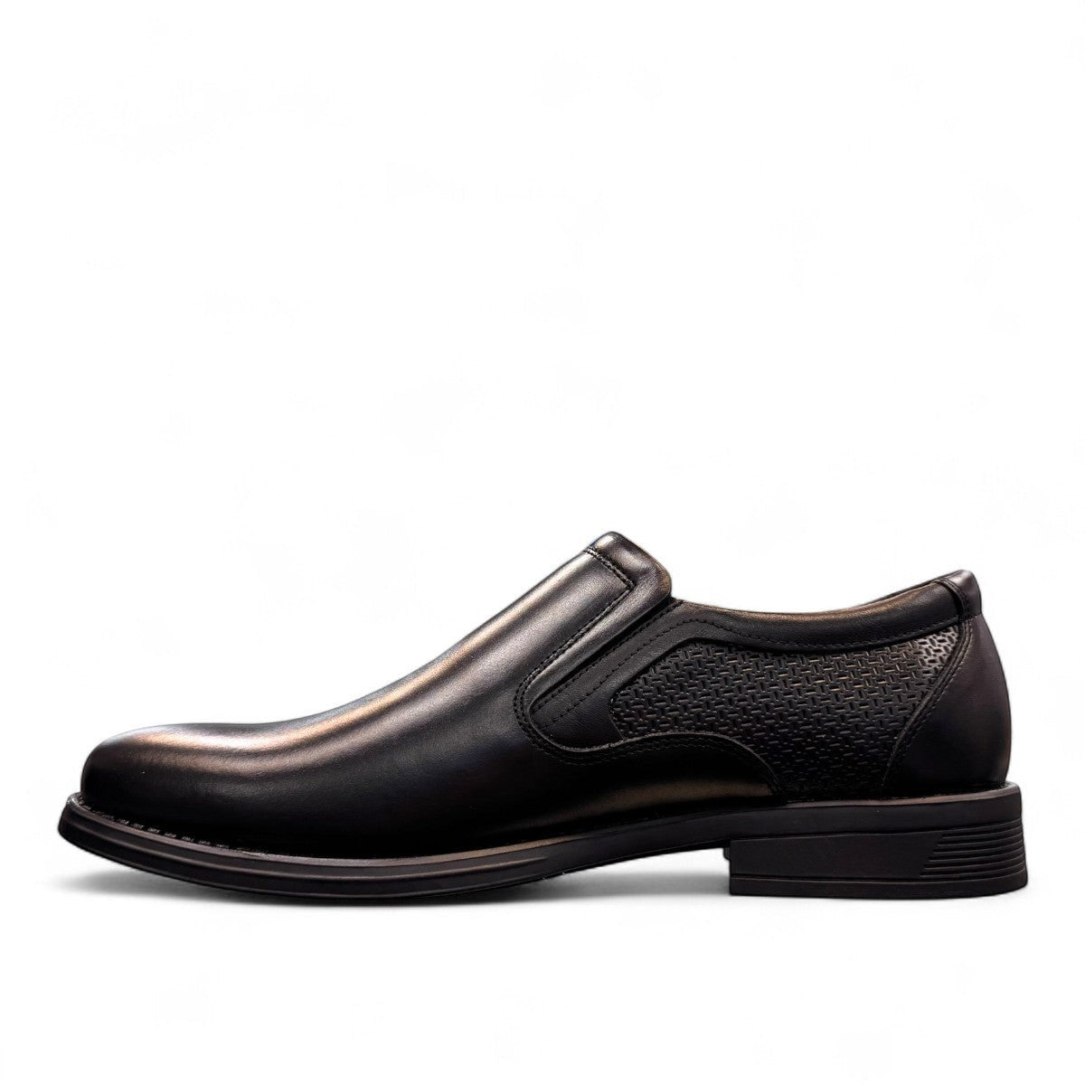 Atropat Parsa black leather slip-on shoe with handmade stitching and durable rubber outsole. Photo of right side view.