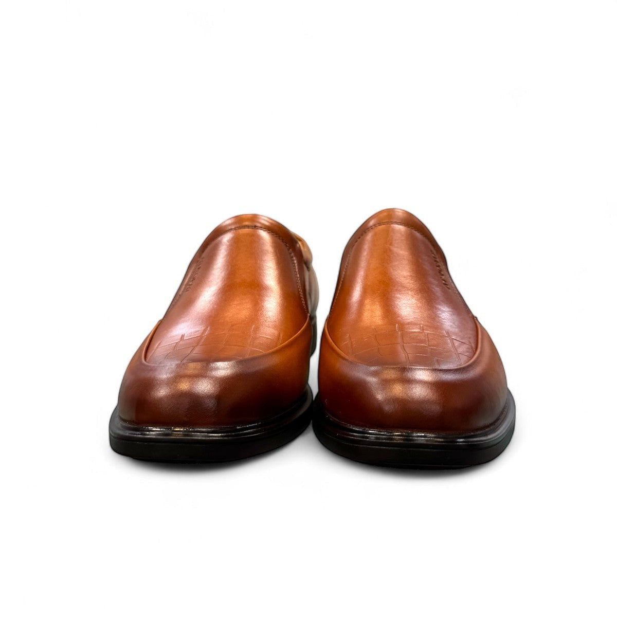 Atropat Ramtin brown leather slip-on shoes with crocodile texture and durable rubber outsole. Photo of front view.l