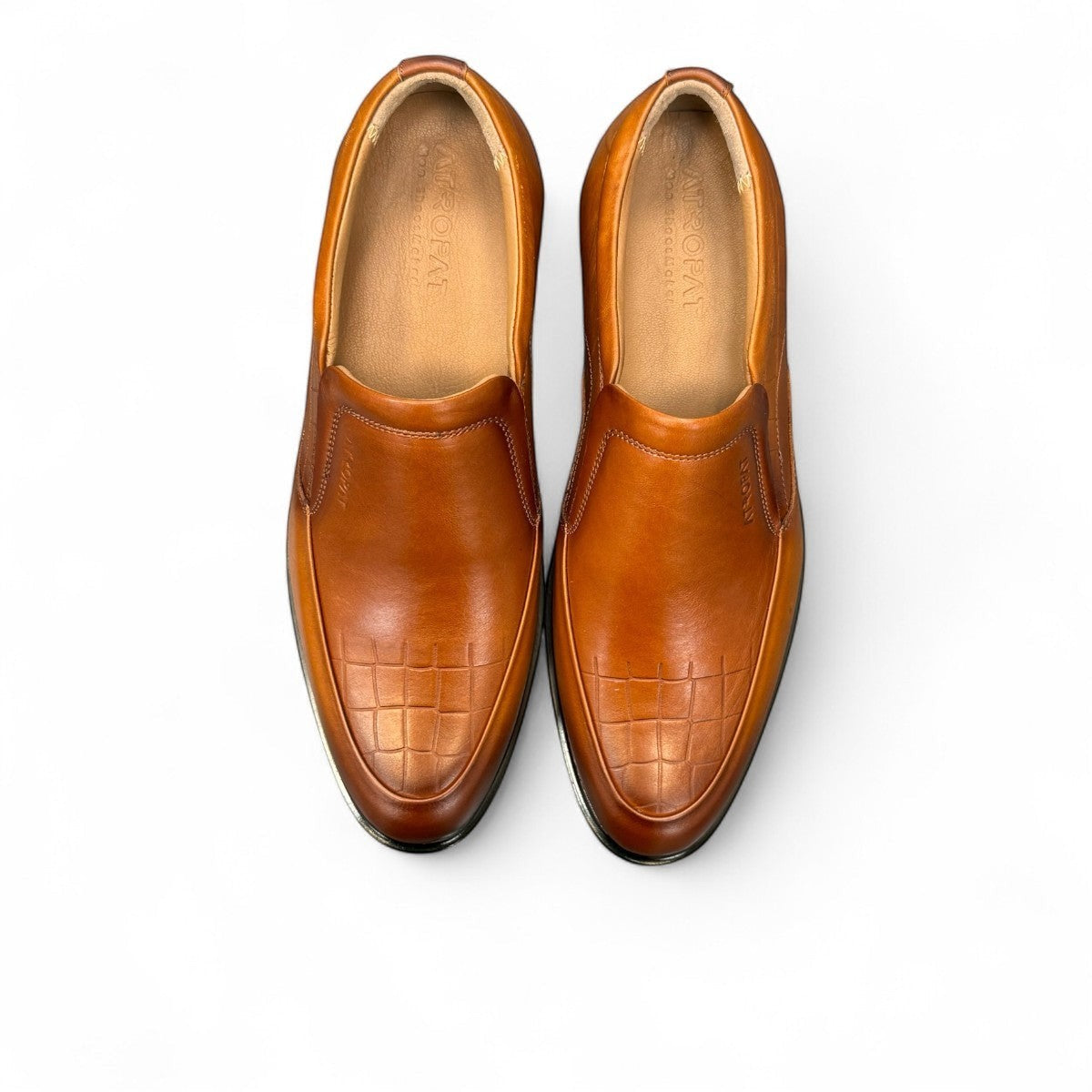 Atropat Ramtin brown leather slip-on shoes with crocodile texture and durable rubber outsole. Photo of upper view.