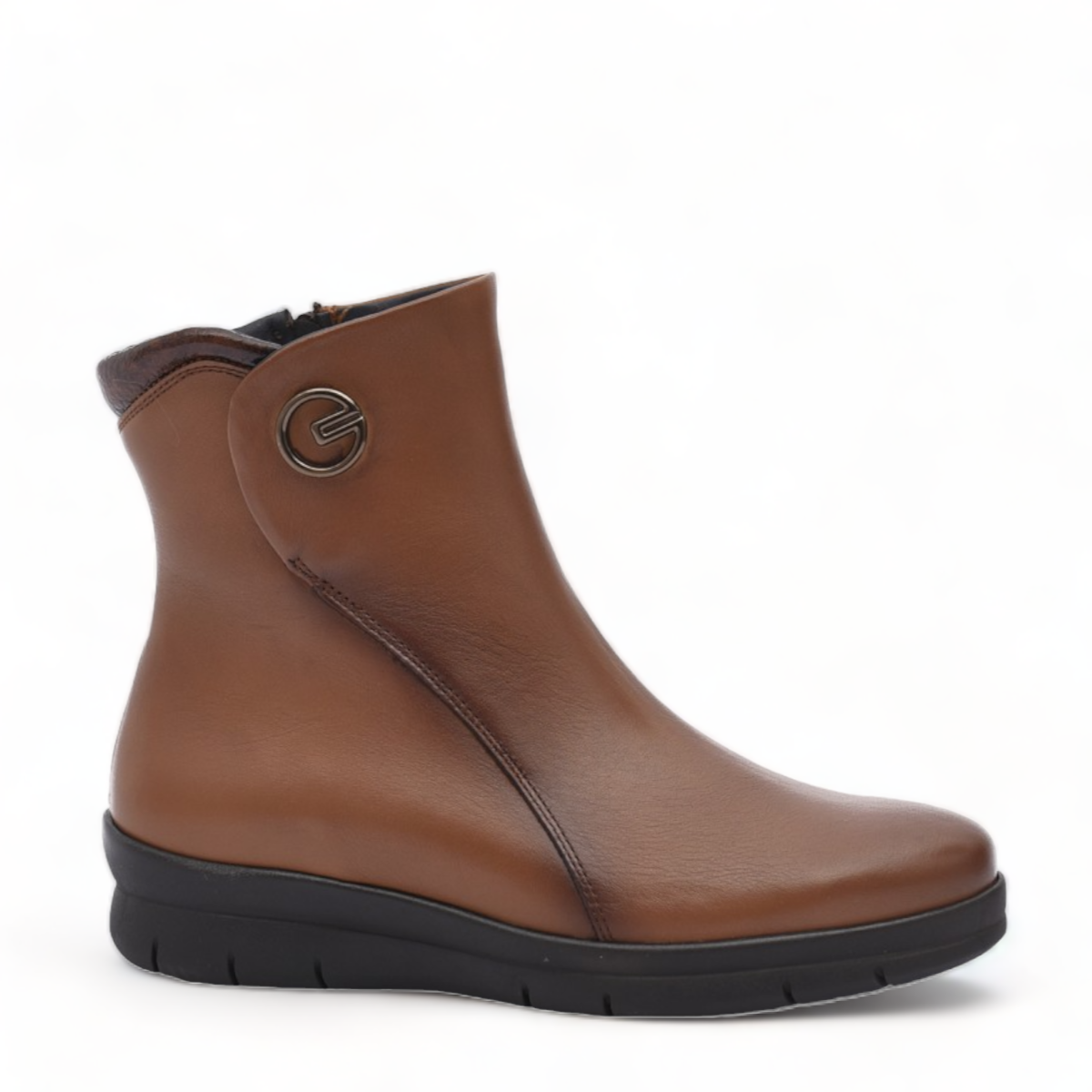 BAERCHI brown cowhide leather ankle boots with special width and non-slip rubber sole. Photo of side view.