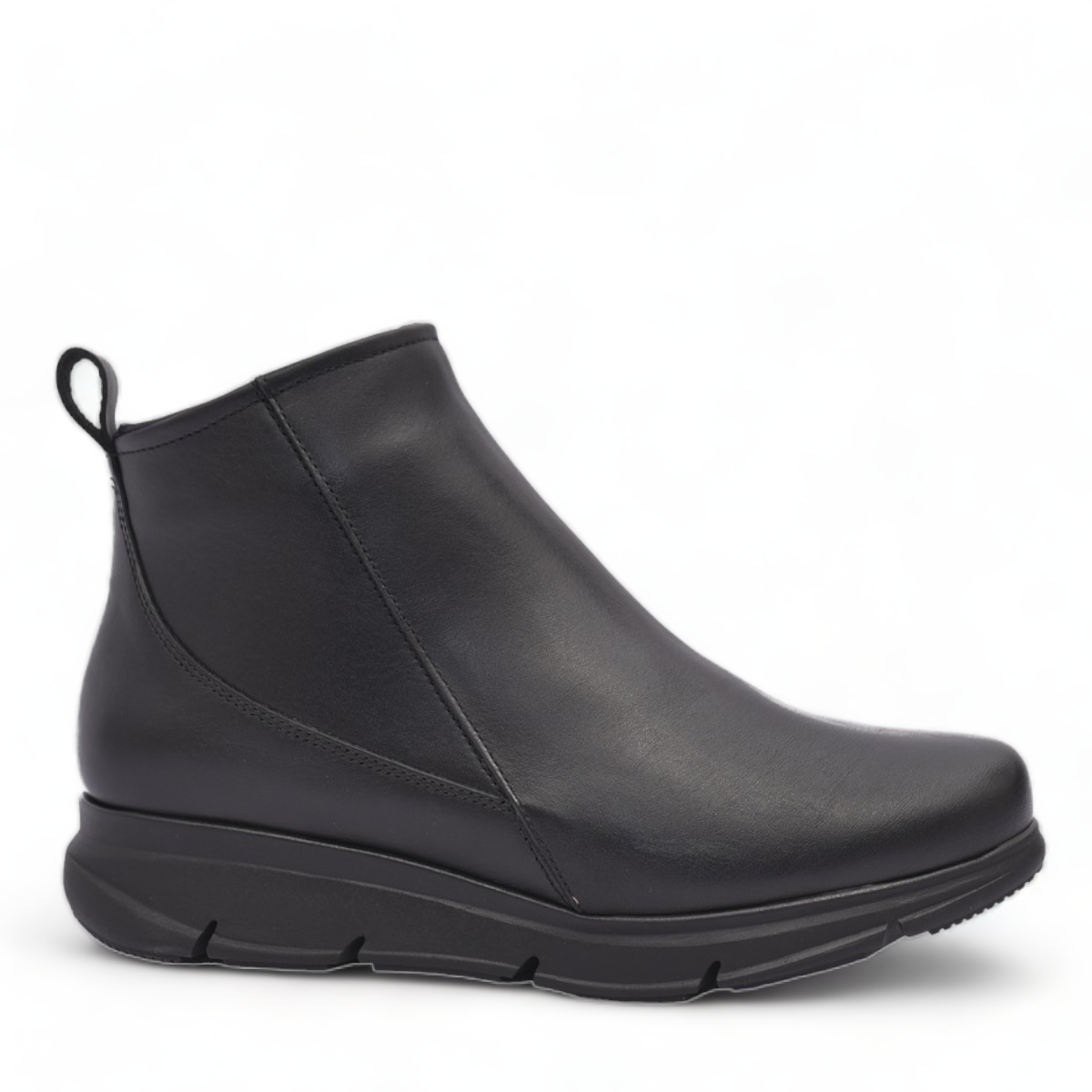 BAERCHI black leather casual ankle boots with a comfortable rubber sole. Photo of side view.