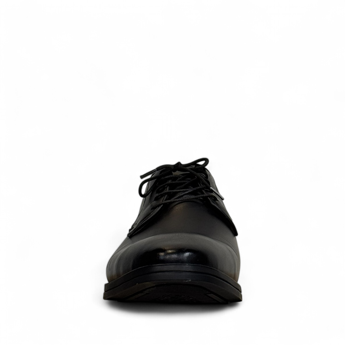 Benelli Anbaran black leather men's dress shoe with a lace-up design and durable rubber outsole. Photo of front view.