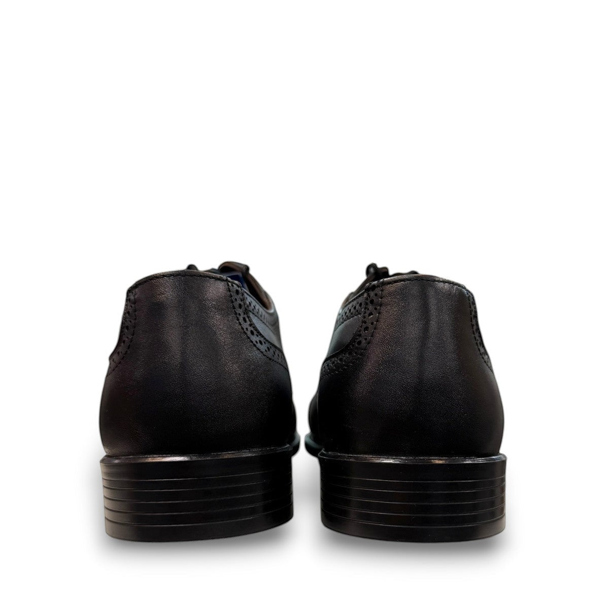 Description:
1. Genuine Leather Upper for a Polished finish
2. Leather Lining for Breathability and Comfort
3. Durable Rubber Outsole with Excellent Traction
4. Lace-up Closure for a Secure, Adjustable Fit
5. Ideal for Formal Occasions or Smart Casual Wear
6. Detailed with Subtle Handmade Stitching for a Refined, distinctive look.