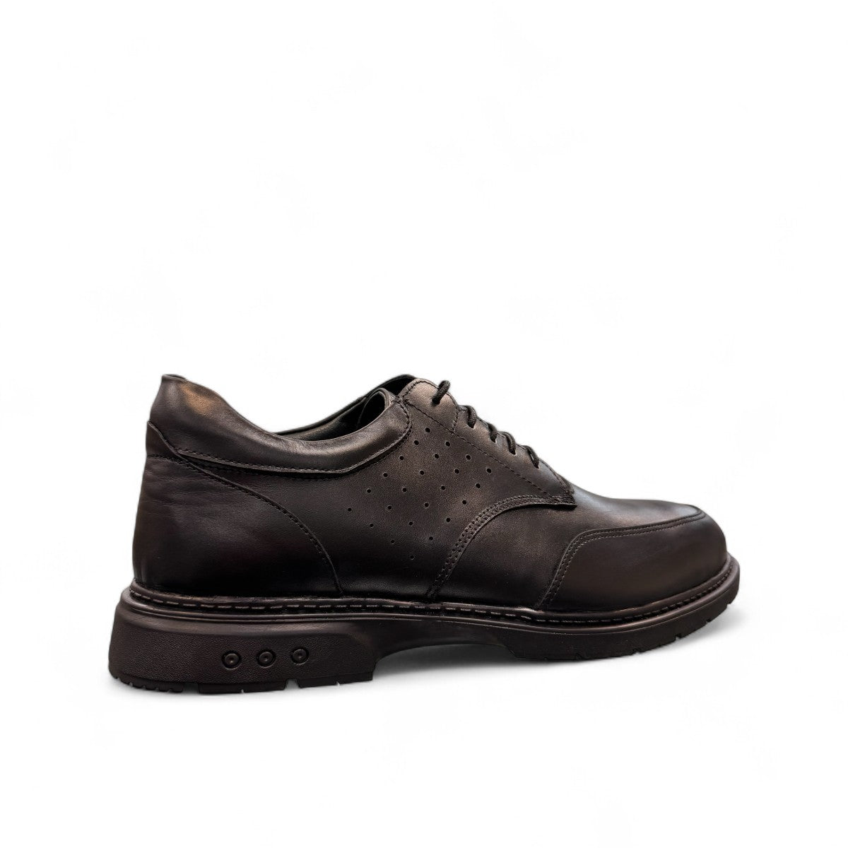 Borna Borna black leather men's dress shoes with lace-up closure and rubber outsole. Photo of back side view.