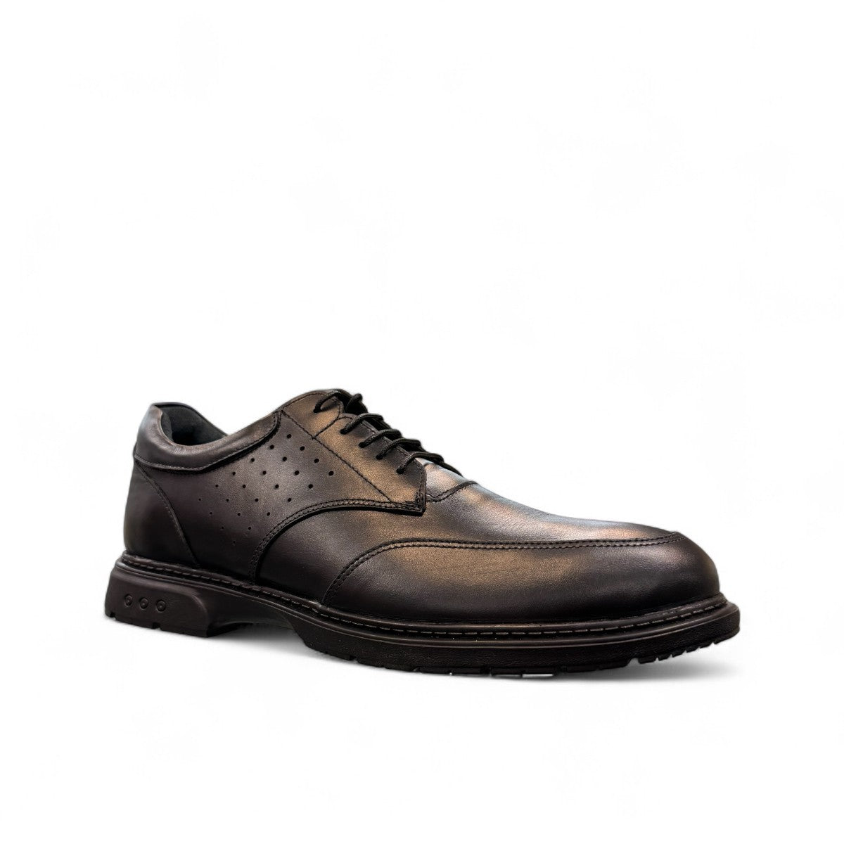 Borna Borna black leather men's dress shoes with lace-up closure and rubber outsole. Photo of front side view.