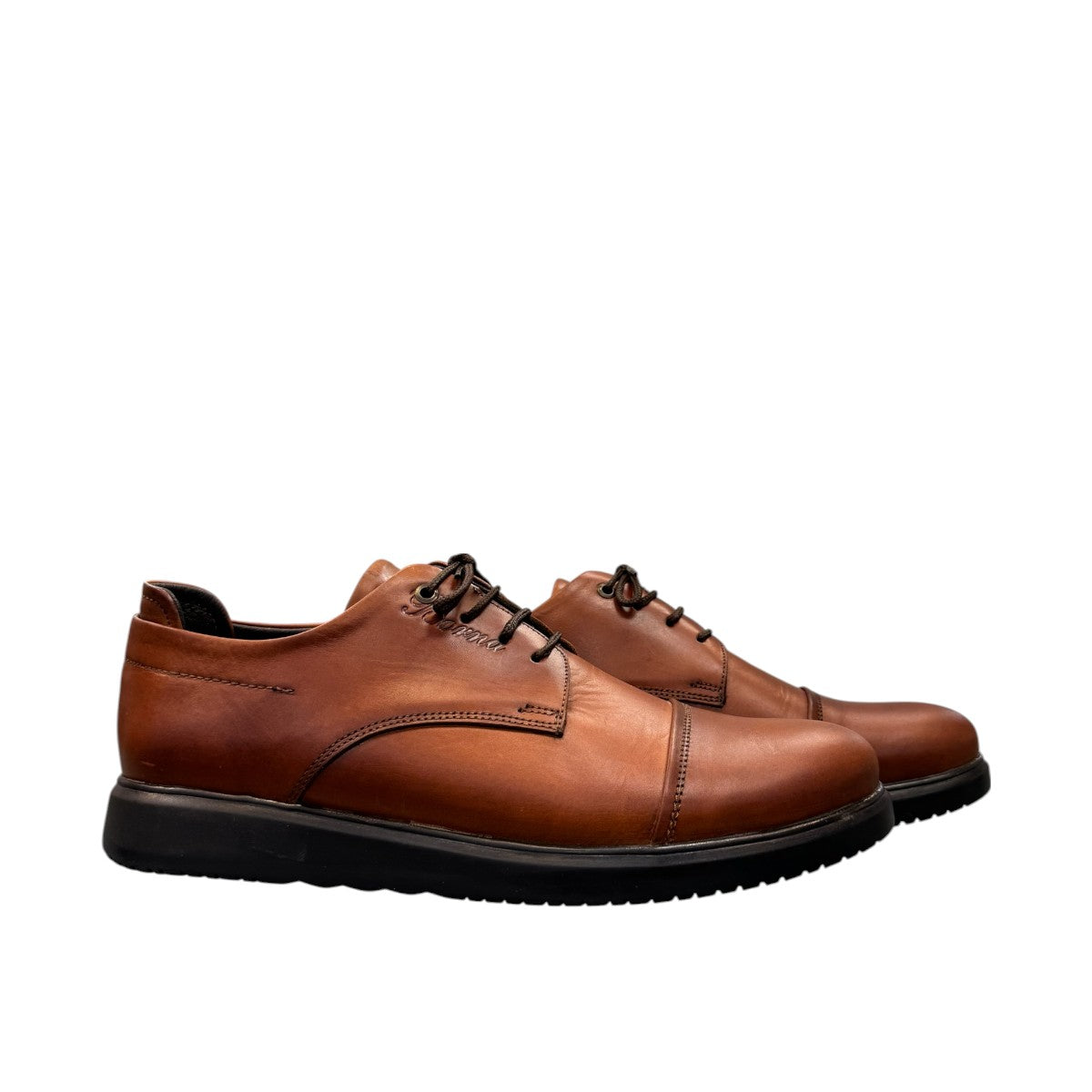 BORNA KAN brown leather men's oxford shoes with a durable rubber outsole and lace-up closure. Photo of side views.