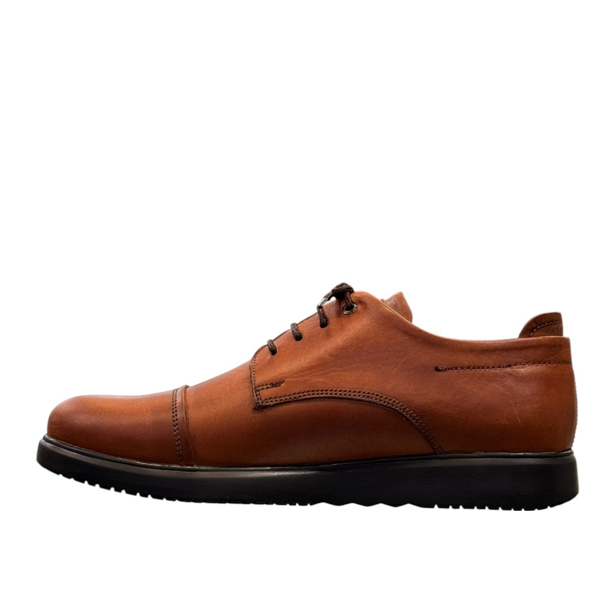 BORNA KAN brown leather men's oxford shoes with a durable rubber outsole and lace-up closure. Photo of left side view.